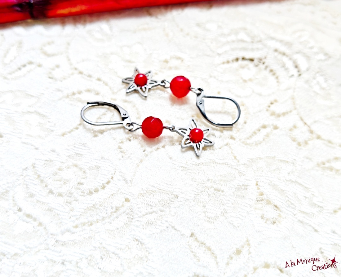 Cercei de iarna cu flori visinii - bijuterii - cercei - cercei lungi - Artynos.ro