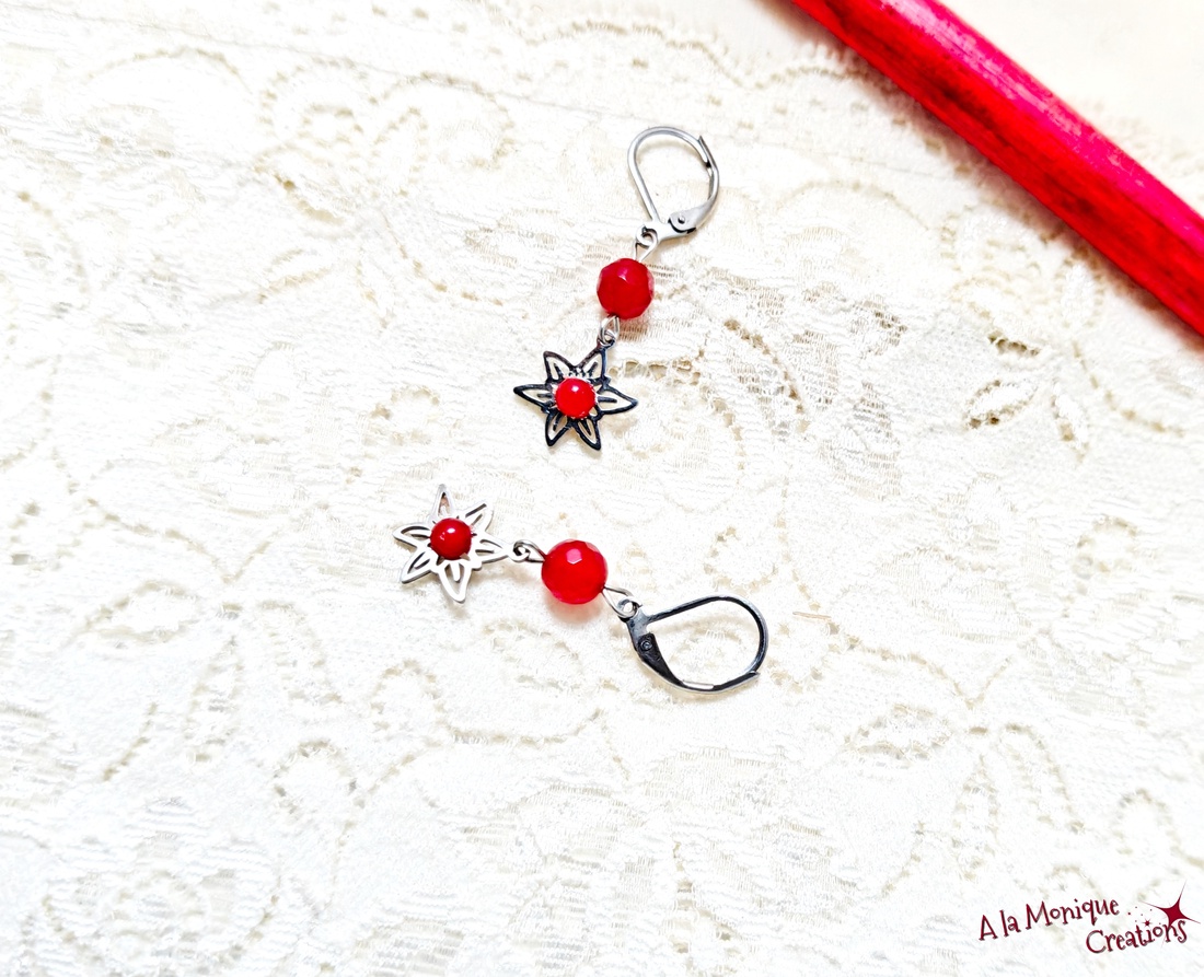 Cercei de iarna cu flori visinii - bijuterii - cercei - cercei lungi - Artynos.ro