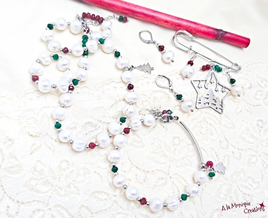 Brosa de Craciun cu perle si jad - bijuterii - broșe - Artynos.ro