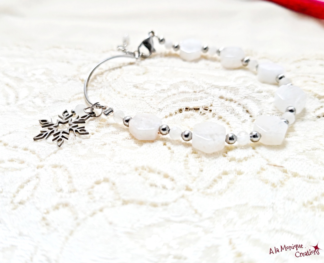 Bratara cu jad piatra lunii si fulg de zapada - bijuterii - brățări - brățări din pietre semiprețioase - Artynos.ro