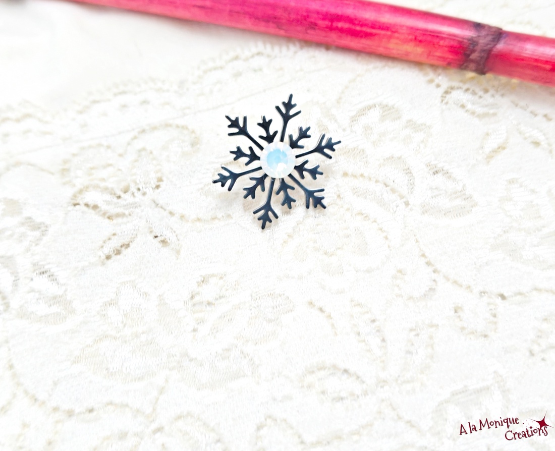 Brosa fulg de zapada alb - bijuterii - broșe - Artynos.ro