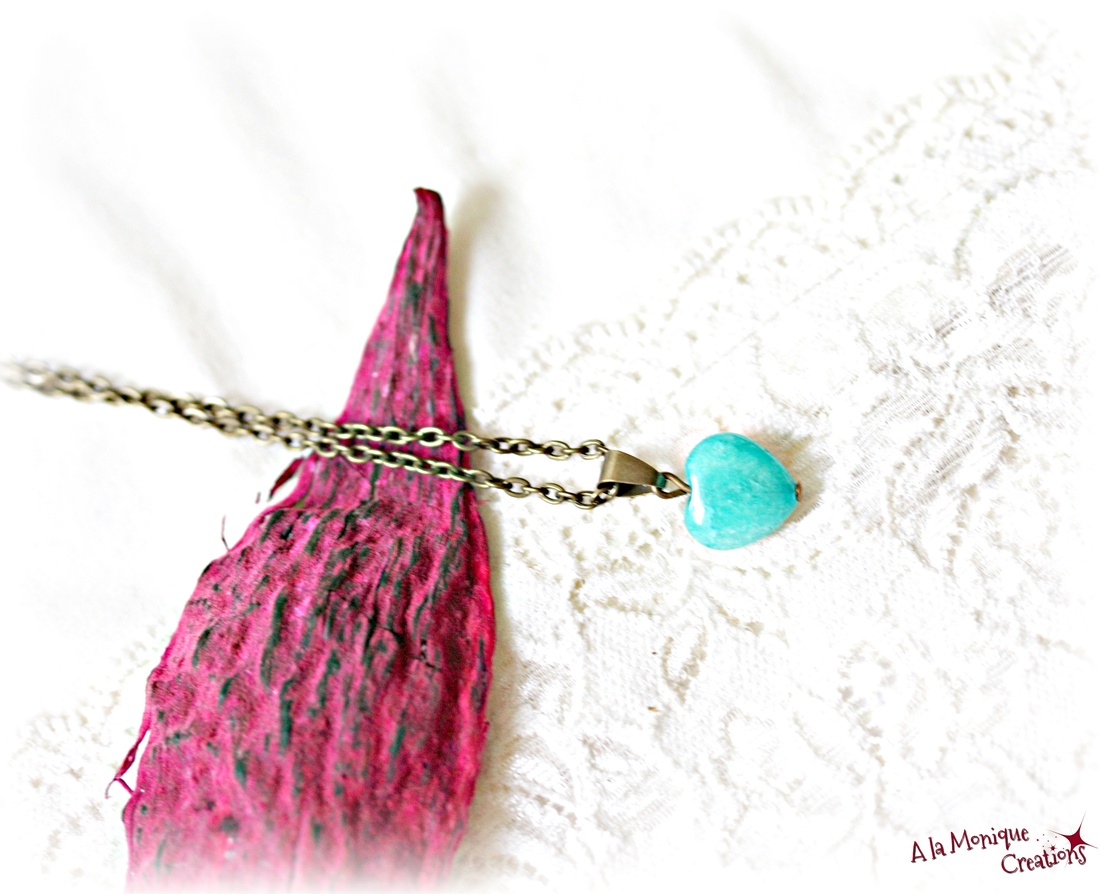 Colier cu inima verde - bijuterii - coliere - pandative - Artynos.ro