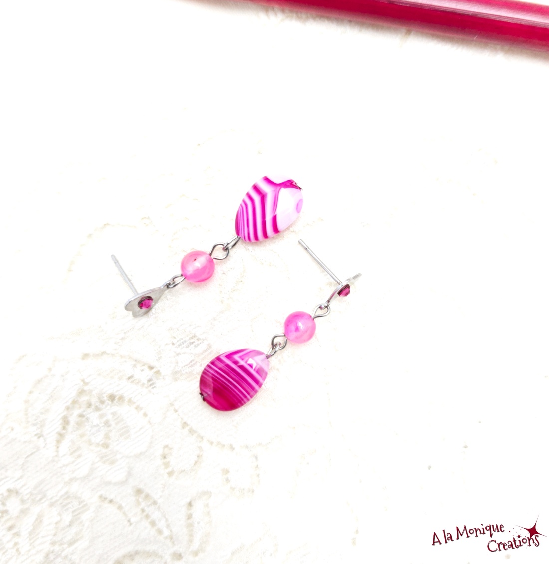 Cercei cu inimioare si agat roz - bijuterii - cercei - cercei din pietre semiprețioase - Artynos.ro