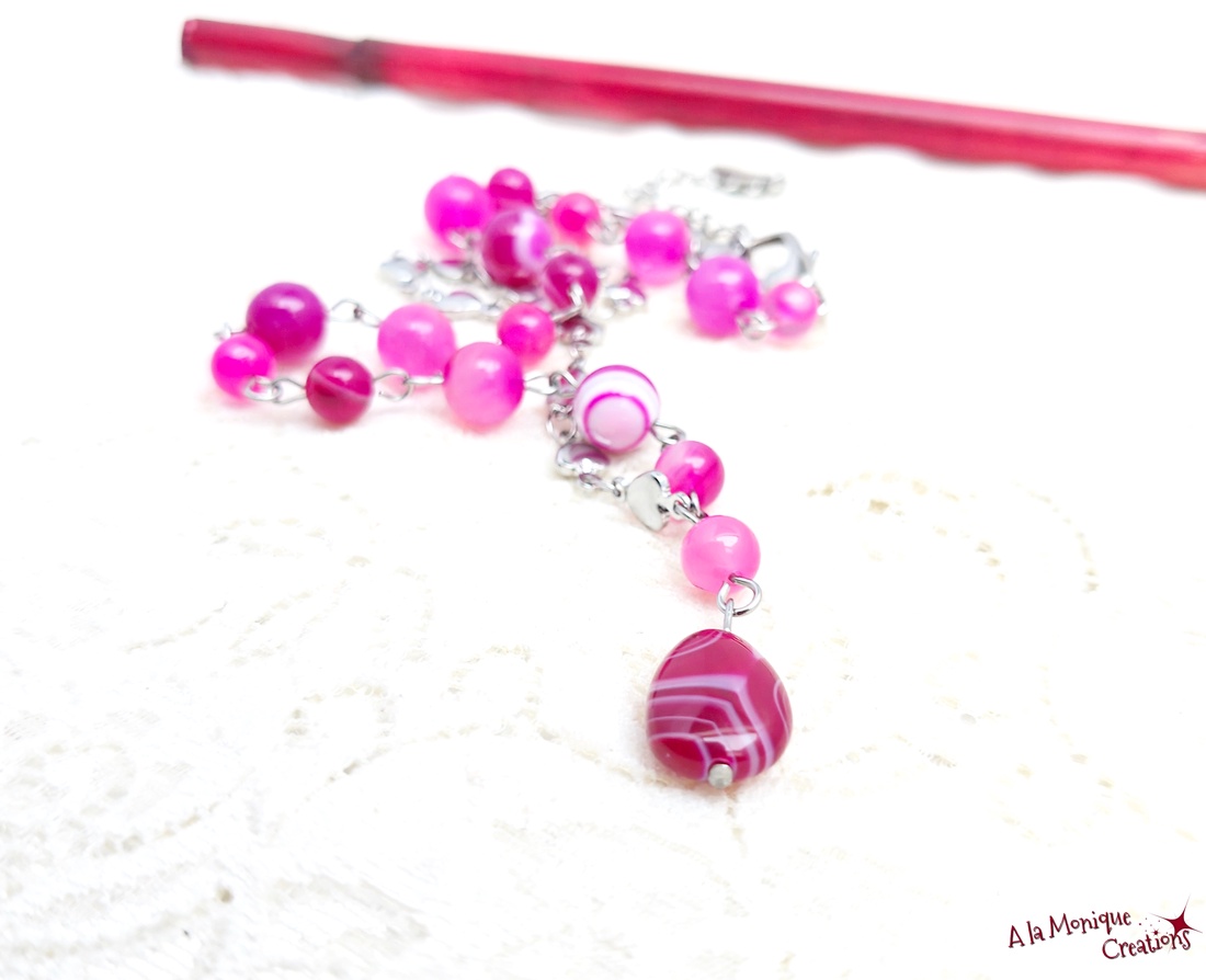 Colier cu inimioare si agat roz - bijuterii - coliere - coliere din pietre semiprețioase - Artynos.ro