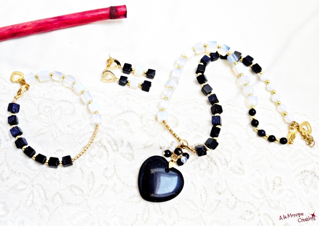 Colier cu piatra soarelui opalit si inimioara - bijuterii - coliere - coliere din pietre semiprețioase - Artynos.ro