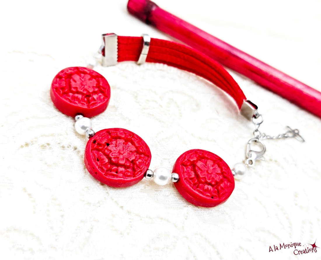 Bratara cu cinabru si perle albe - bijuterii - mărțișor - Artynos.ro