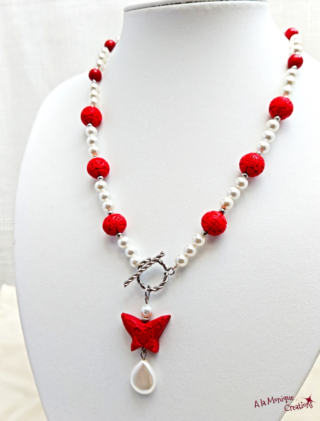 Colier cu cinabru si perle albe - bijuterii - mărțișor - Artynos.ro