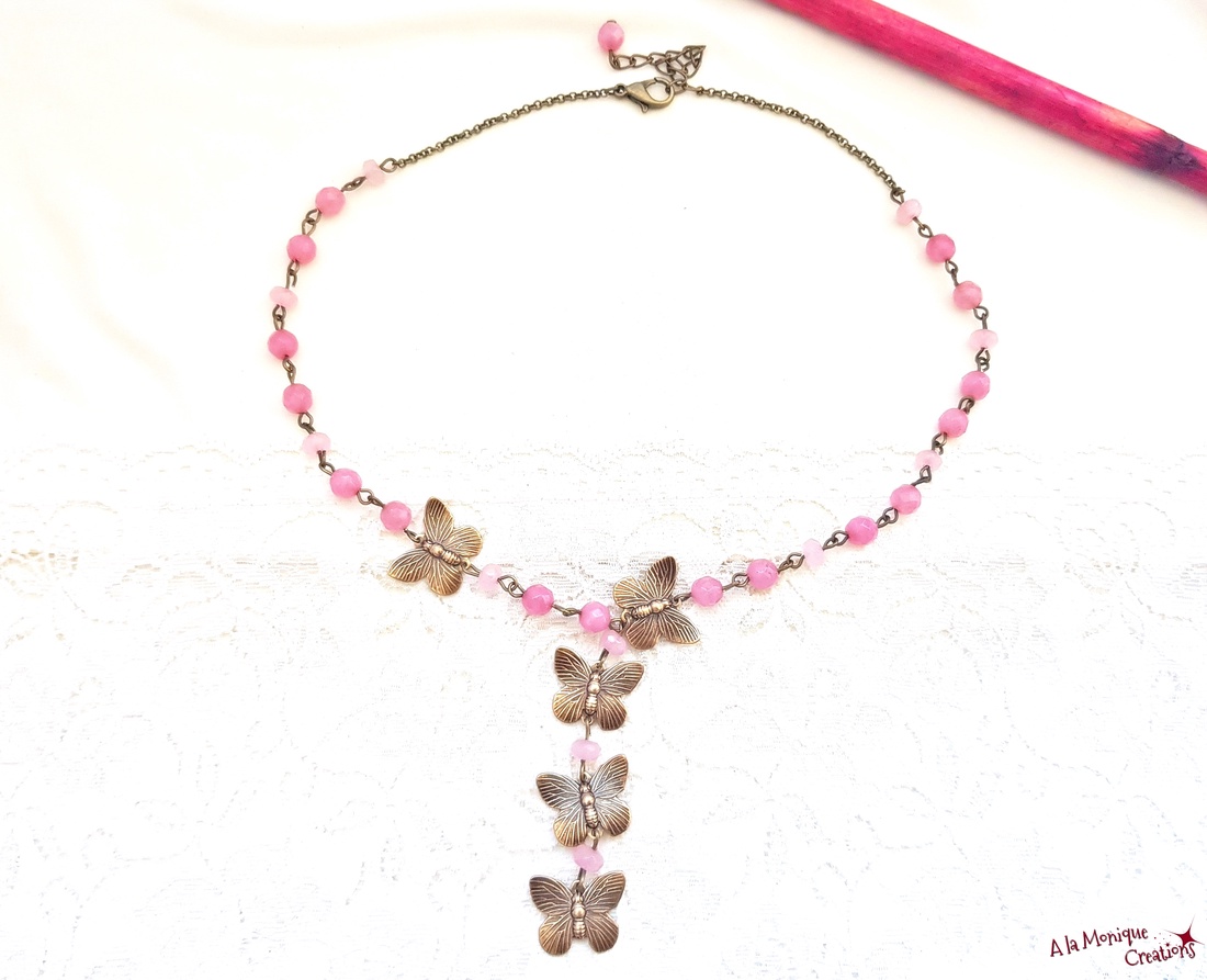 Colier cu fluturasi si agate roz - bijuterii - coliere - coliere din pietre semiprețioase - Artynos.ro