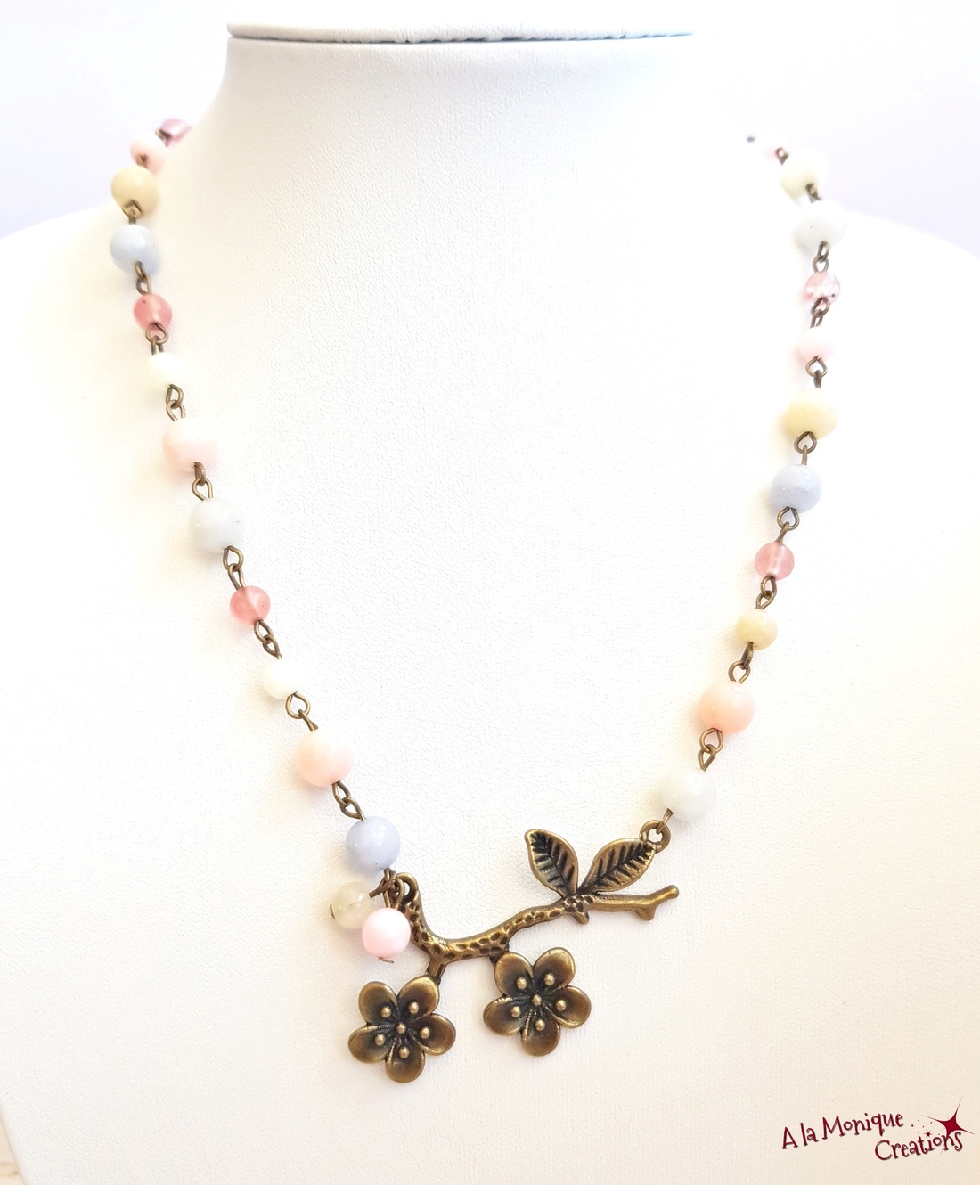 Colier cu cuart pastel - bijuterii - coliere - coliere din pietre semiprețioase - Artynos.ro