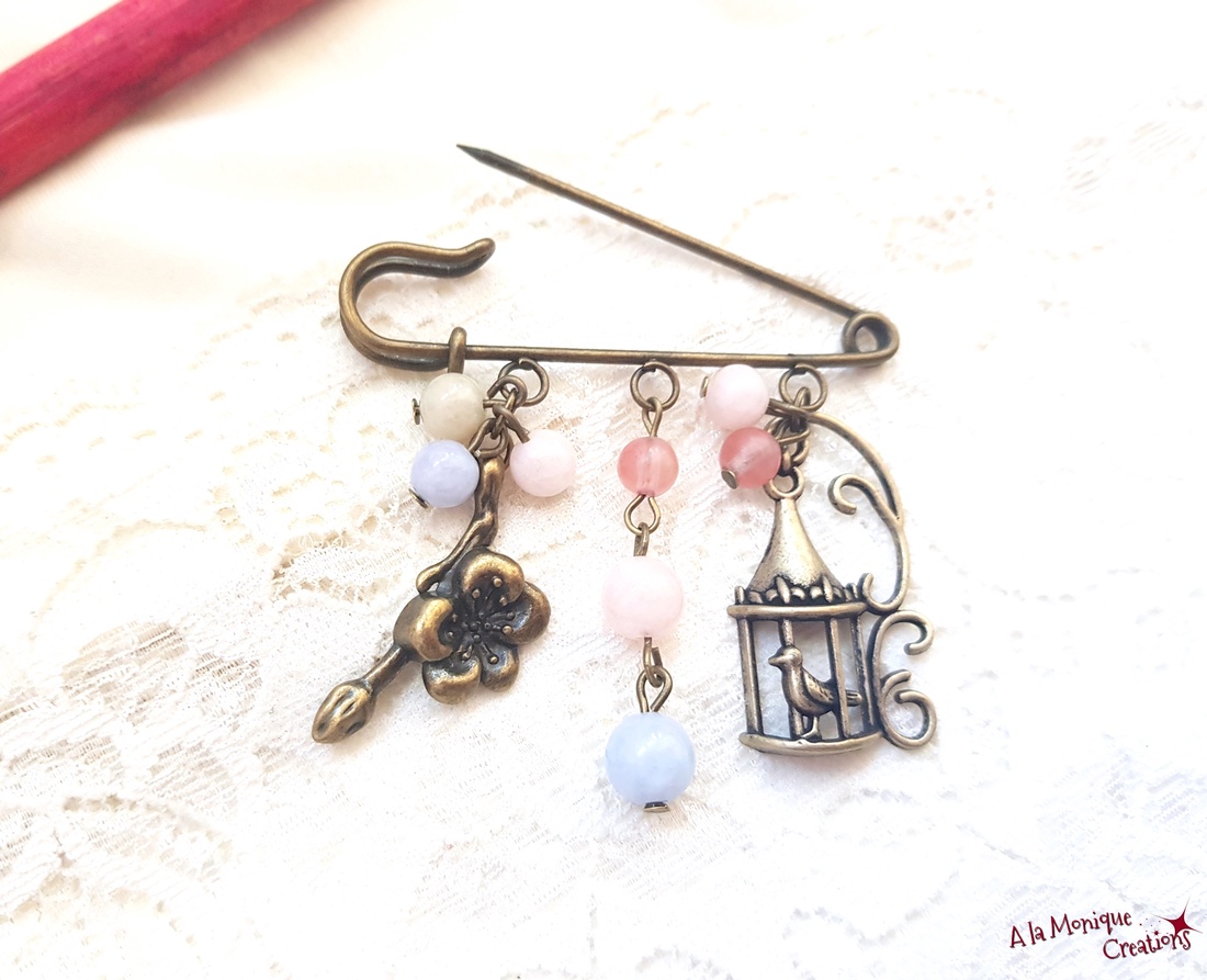 Brosa cu cuart pastel - bijuterii - broșe - Artynos.ro