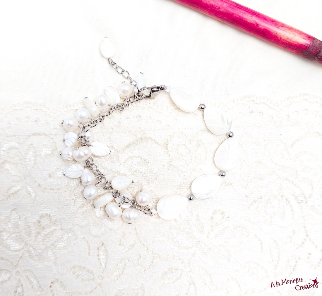 Bratara cu perle si frunze de sidef - bijuterii - brățări - brățări din pietre semiprețioase - Artynos.ro