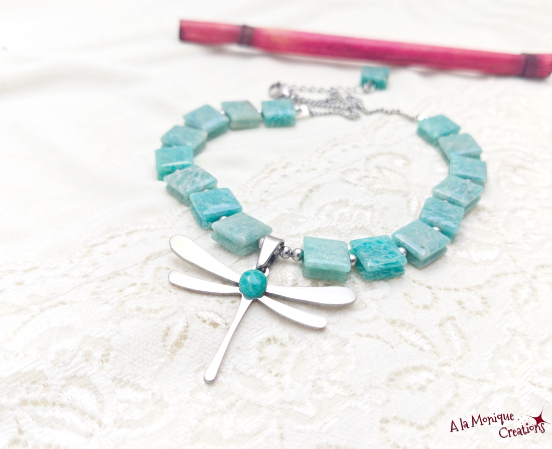 Colier cu libelula si amazonit - bijuterii - coliere - coliere cu pandative - Artynos.ro