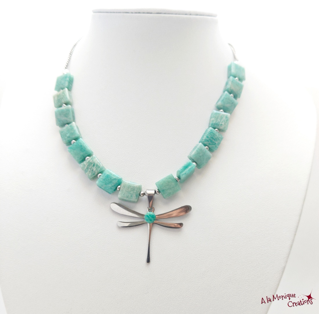 Colier cu libelula si amazonit - bijuterii - coliere - coliere cu pandative - Artynos.ro