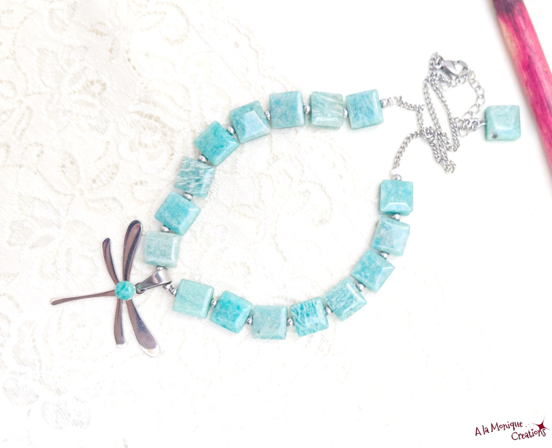 Colier cu libelula si amazonit - bijuterii - coliere - coliere cu pandative - Artynos.ro