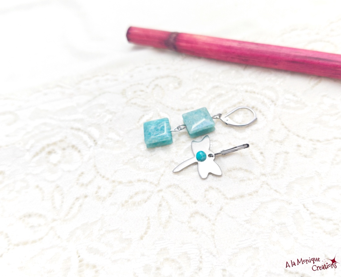 Cercei cu libelula si amazonit - bijuterii - cercei - cercei din pietre semiprețioase - Artynos.ro