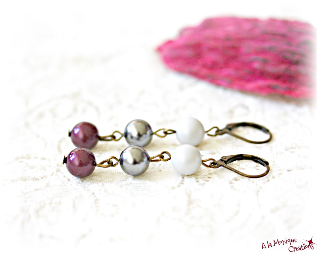 Cercei cu perle gri si bordo - bijuterii - cercei - cercei lungi - Artynos.ro