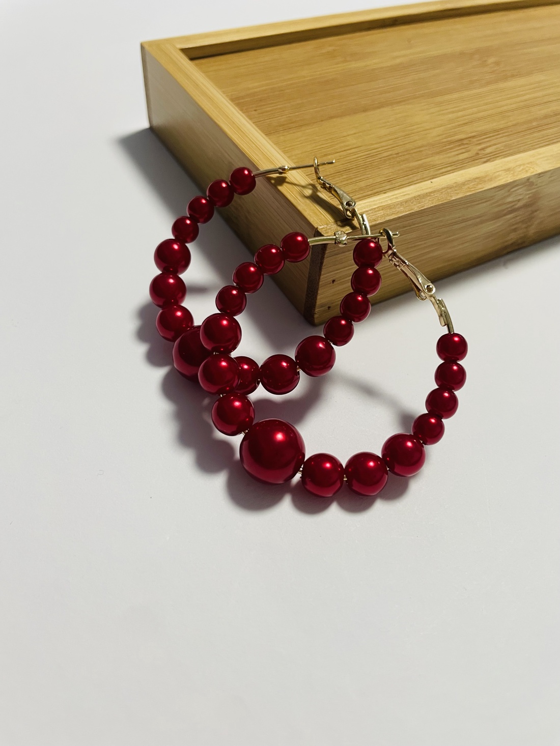 Cercei eleganți cu perle  - accesorii nuntă - bijuterii mireasă - cercei mireasă - Artynos.ro