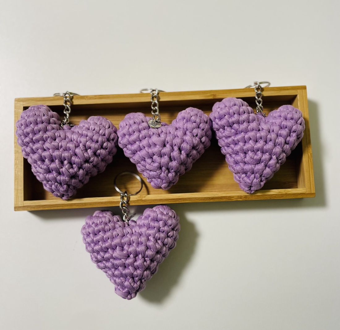 Breloc inimioară accesoriu - genți și portofele - accesorii genți - breloc - Artynos.ro