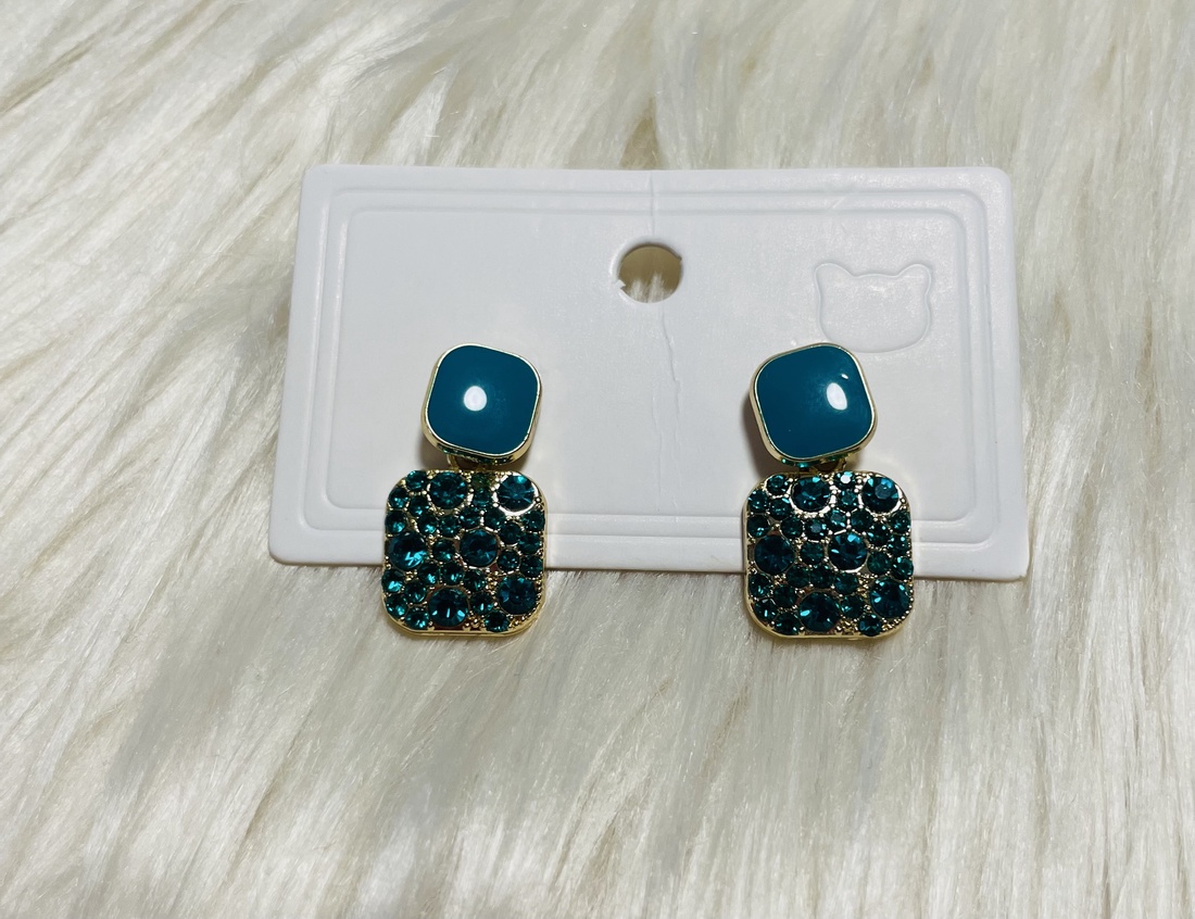 Cercei eleganti - accesorii nuntă - bijuterii mireasă - cercei mireasă - Artynos.ro