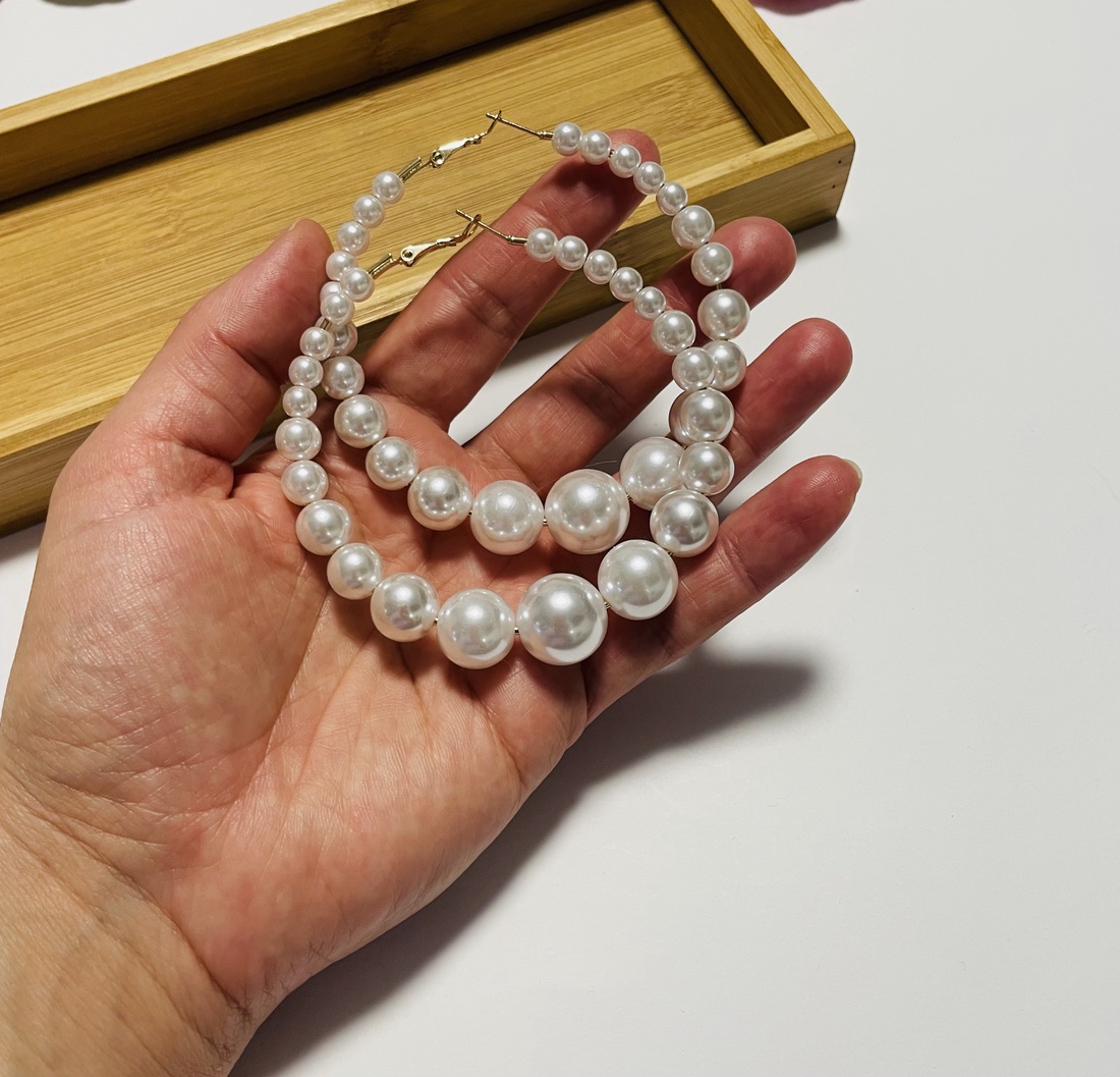 Cercei rotunzi cu perle - accesorii nuntă - bijuterii mireasă - cercei mireasă - Artynos.ro