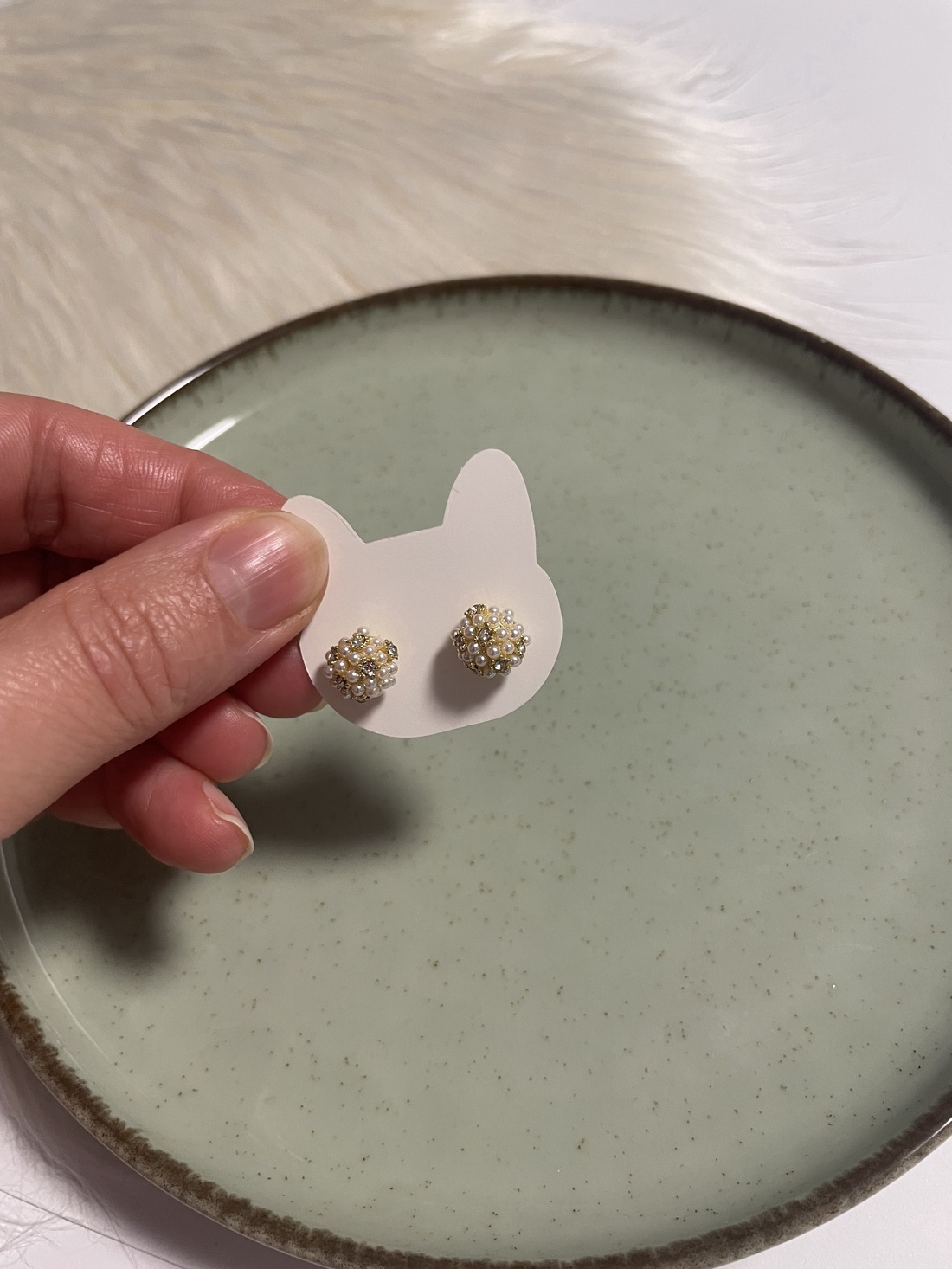 Cercei eleganț- perluțe - accesorii nuntă - bijuterii mireasă - cercei mireasă - Artynos.ro