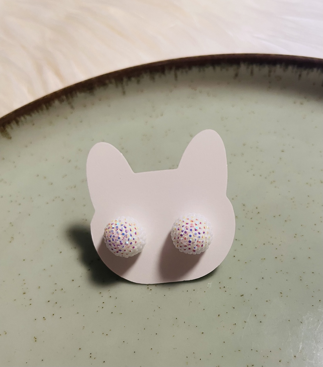 Cercei tip perlă � eleganță simplă, potrivită pentru orice ocazie  - accesorii nuntă - bijuterii mireasă - cercei mireasă - Artynos.ro