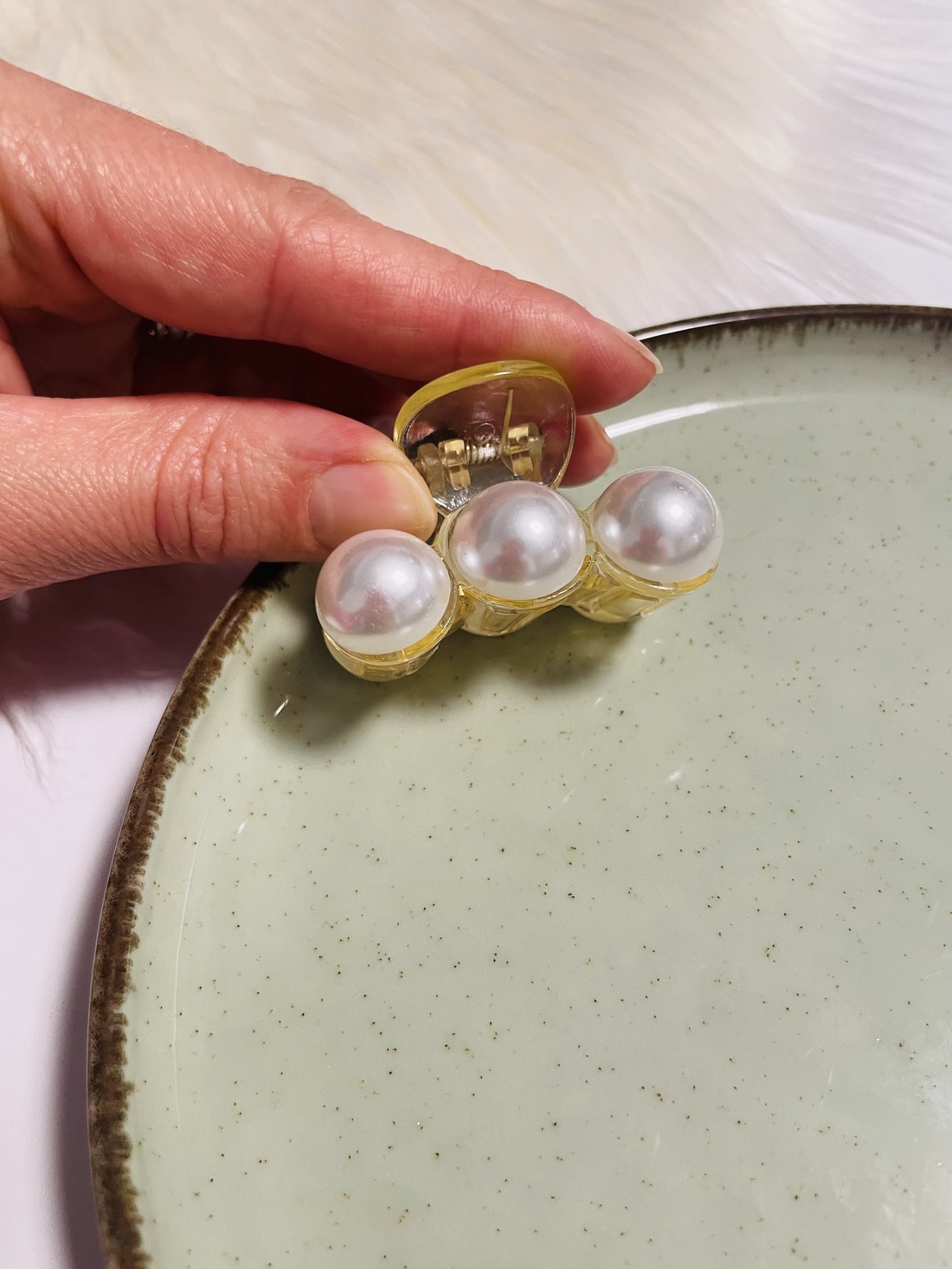 Agrafă cu perle - îmbrăcăminte și modă - accesorii păr - bandă de păr și agrafe păr - Artynos.ro