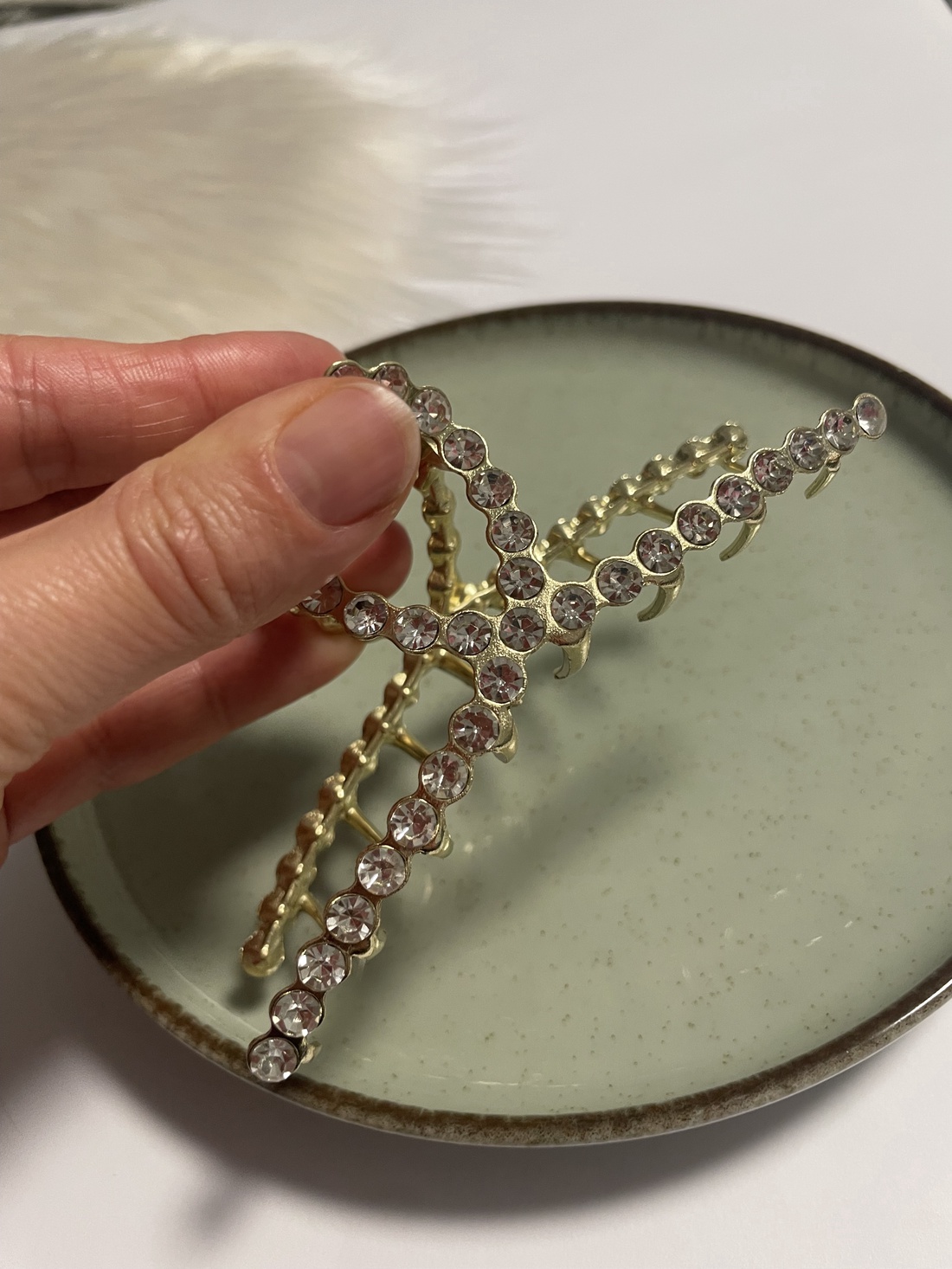 Clemă păr cu cristale - îmbrăcăminte și modă - accesorii păr - bandă de păr și agrafe păr - Artynos.ro