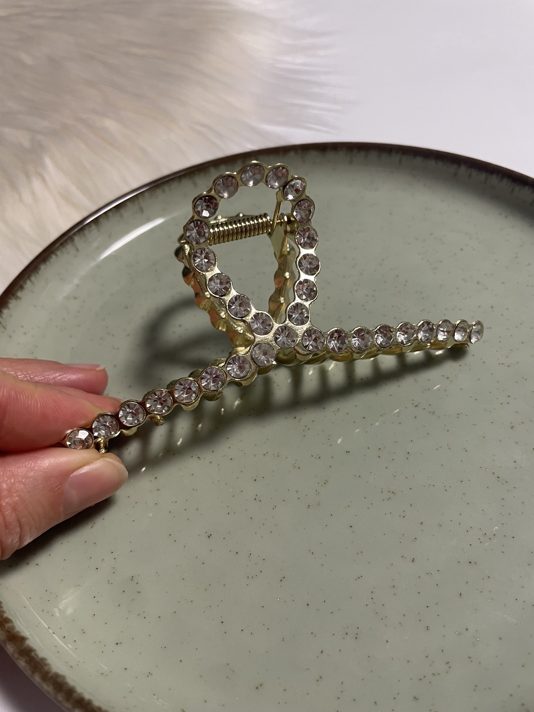 Clemă păr cu cristale - îmbrăcăminte și modă - accesorii păr - bandă de păr și agrafe păr - Artynos.ro