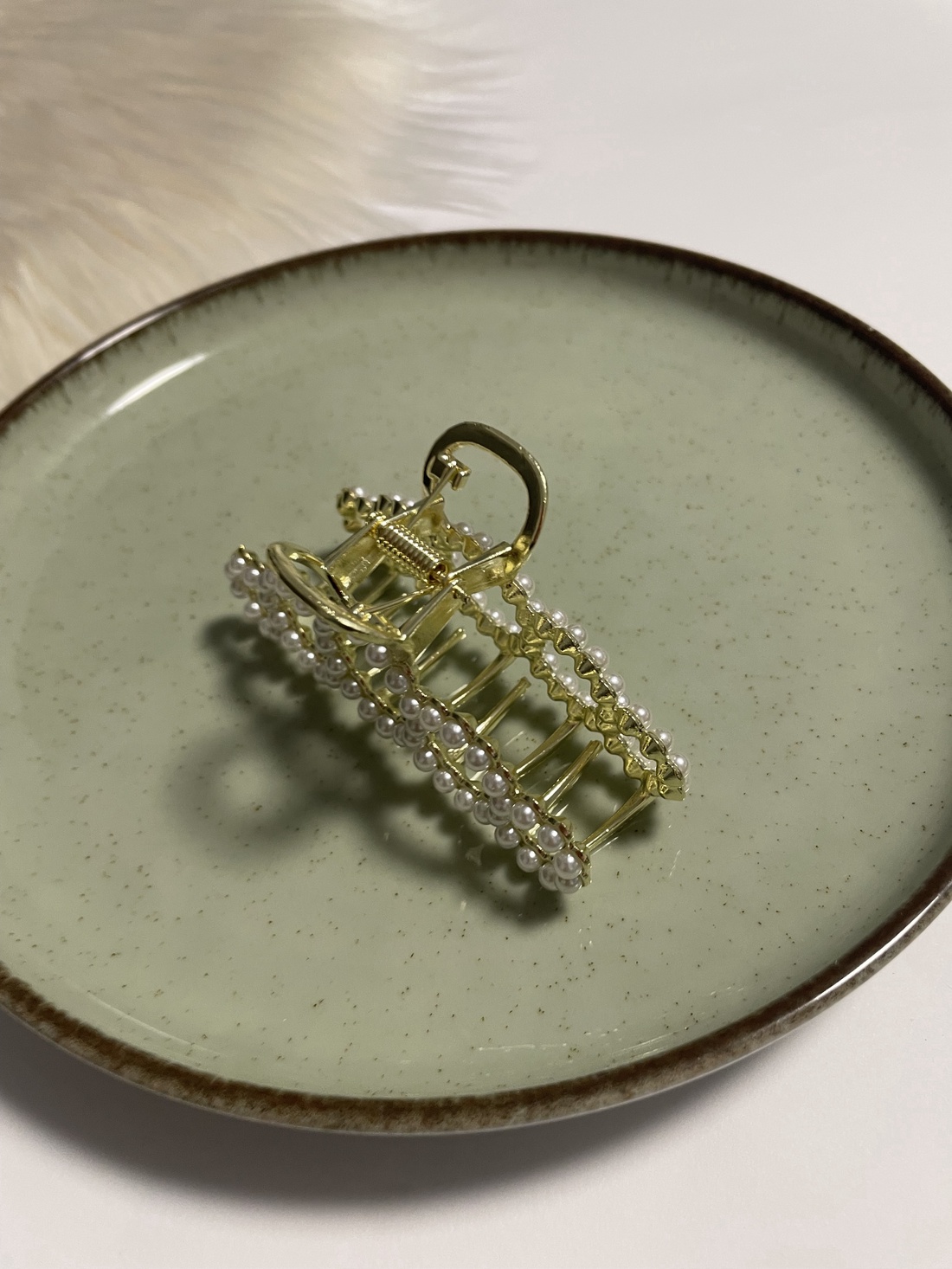 Clemă păr cu perle - îmbrăcăminte și modă - accesorii păr - bandă de păr și agrafe păr - Artynos.ro