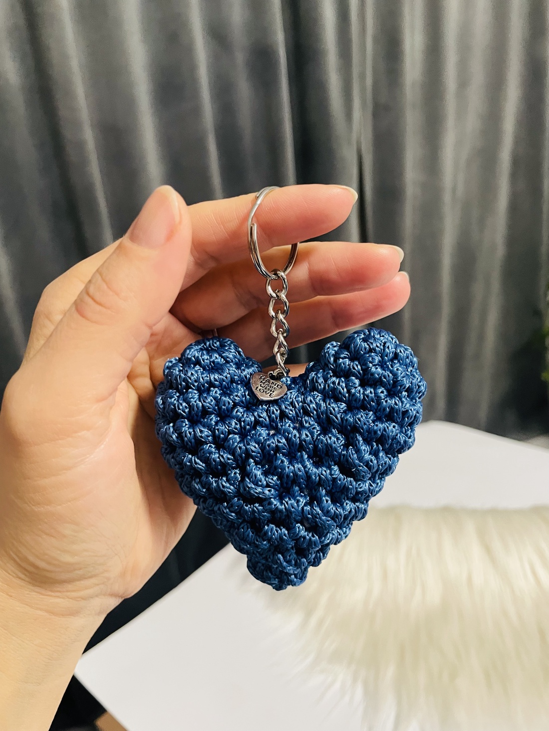 Breloc - inimioară - genți și portofele - accesorii genți - breloc - Artynos.ro