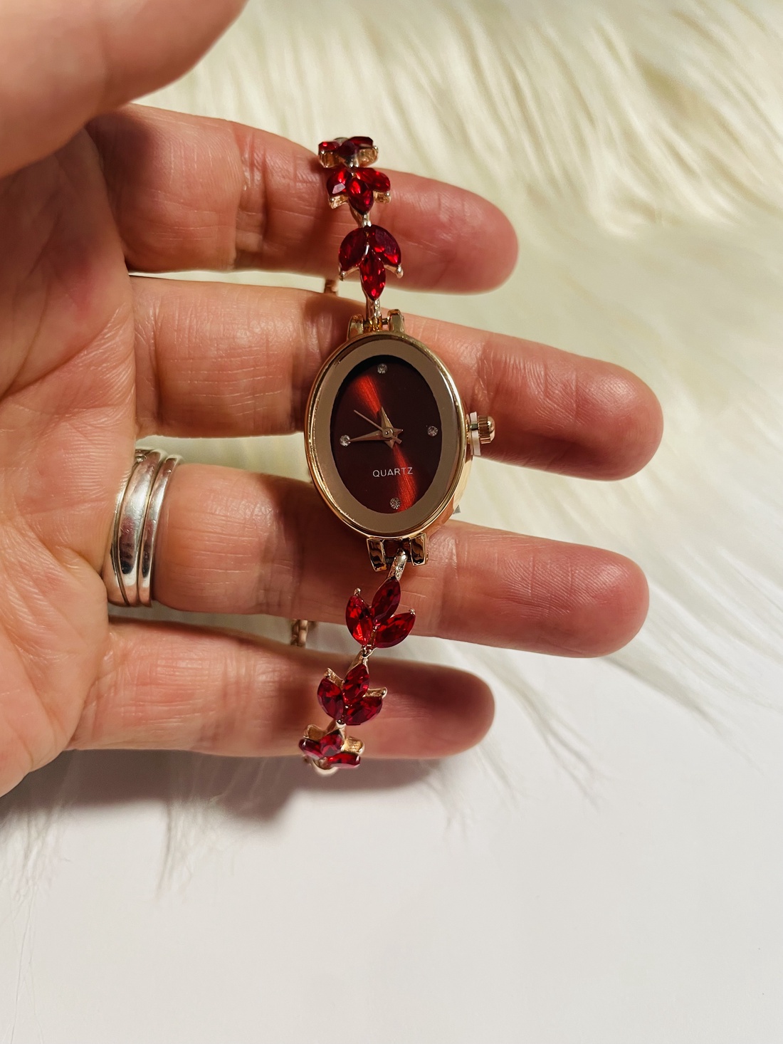 Ceas elegant - bijuterii - ceasuri și curele - ceasuri - Artynos.ro