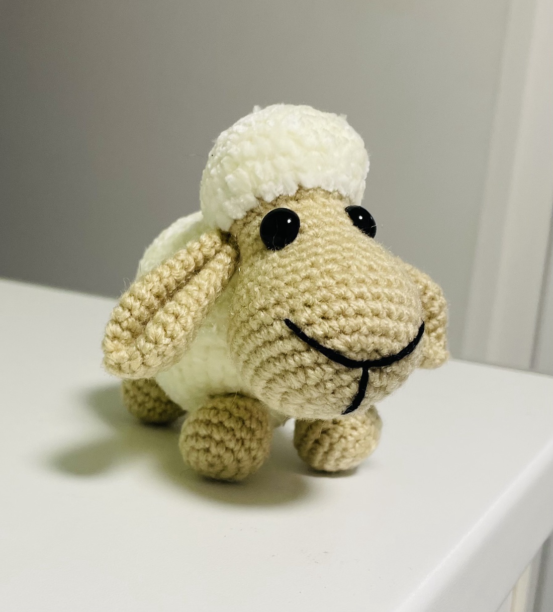 Oiță croșetată jucărie decor jucărie copii - jucării și echipamente pentru copii - jocuri de mișcare - Artynos.ro