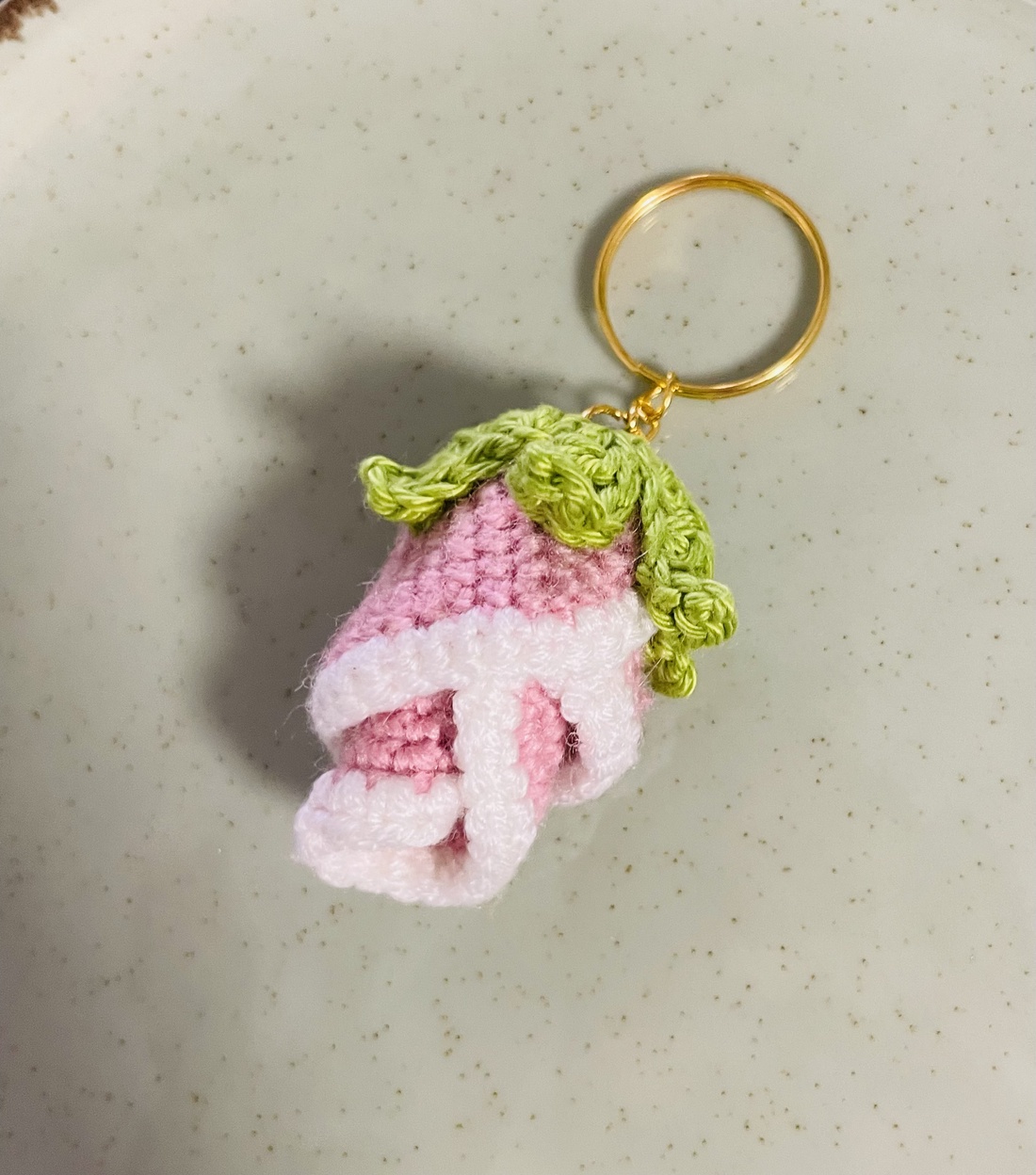 Breloc trandafir - genți și portofele - accesorii genți - breloc - Artynos.ro