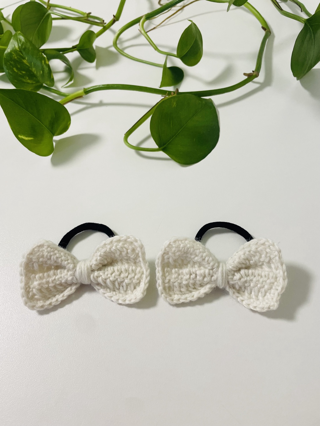 Elastic de păr handmade � rafinament discret - îmbrăcăminte și modă - accesorii păr - elastic de păr - Artynos.ro