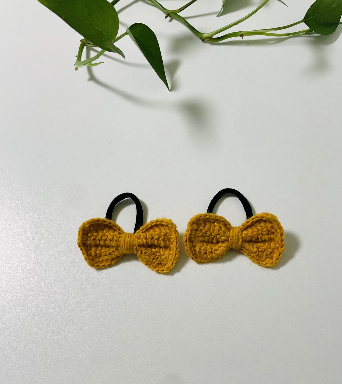 Elastic de păr handmade � accent cald și luminos - îmbrăcăminte și modă - accesorii păr - elastic de păr - Artynos.ro