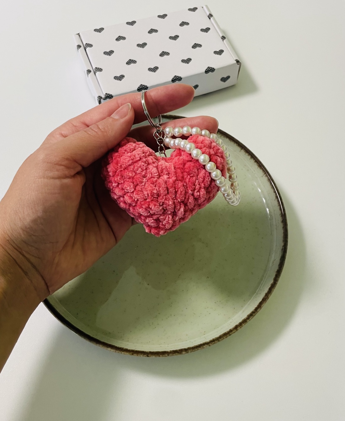 Breloc inimioara - genți și portofele - accesorii genți - breloc - Artynos.ro