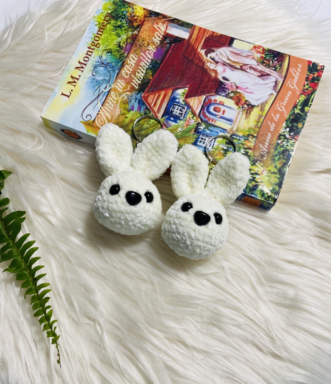 Breloc - iepuraș - genți și portofele - accesorii genți - breloc - Artynos.ro