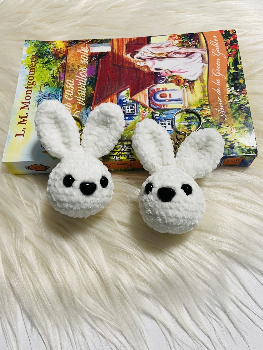 Breloc - iepuraș - genți și portofele - accesorii genți - breloc - Artynos.ro