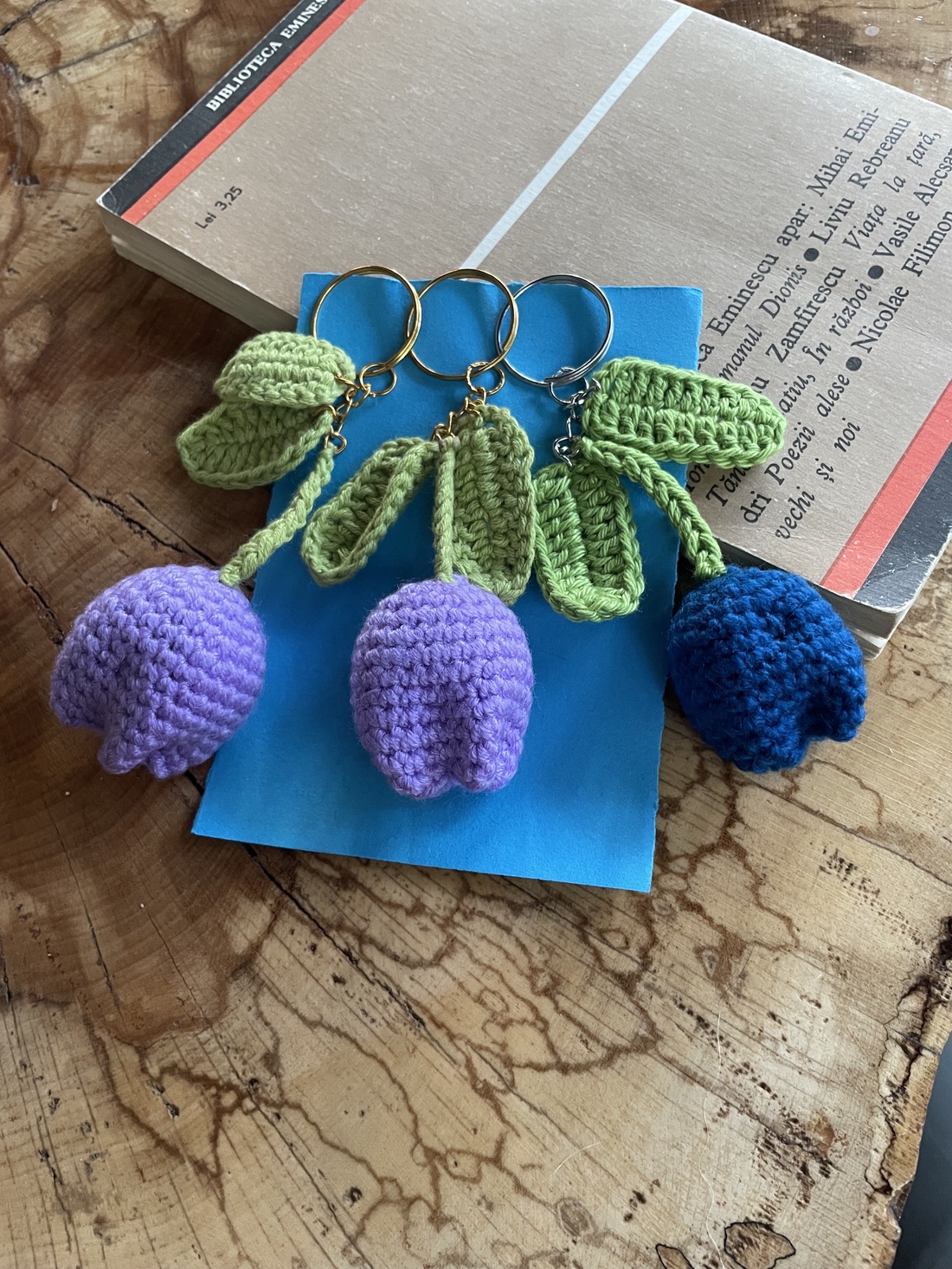 Brelocuri lalele - genți și portofele - accesorii genți - breloc - Artynos.ro