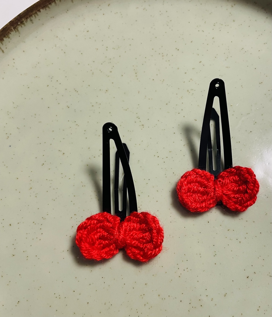 Set 2 agrafe - findiță - îmbrăcăminte și modă - accesorii păr - bandă de păr și agrafe păr - Artynos.ro