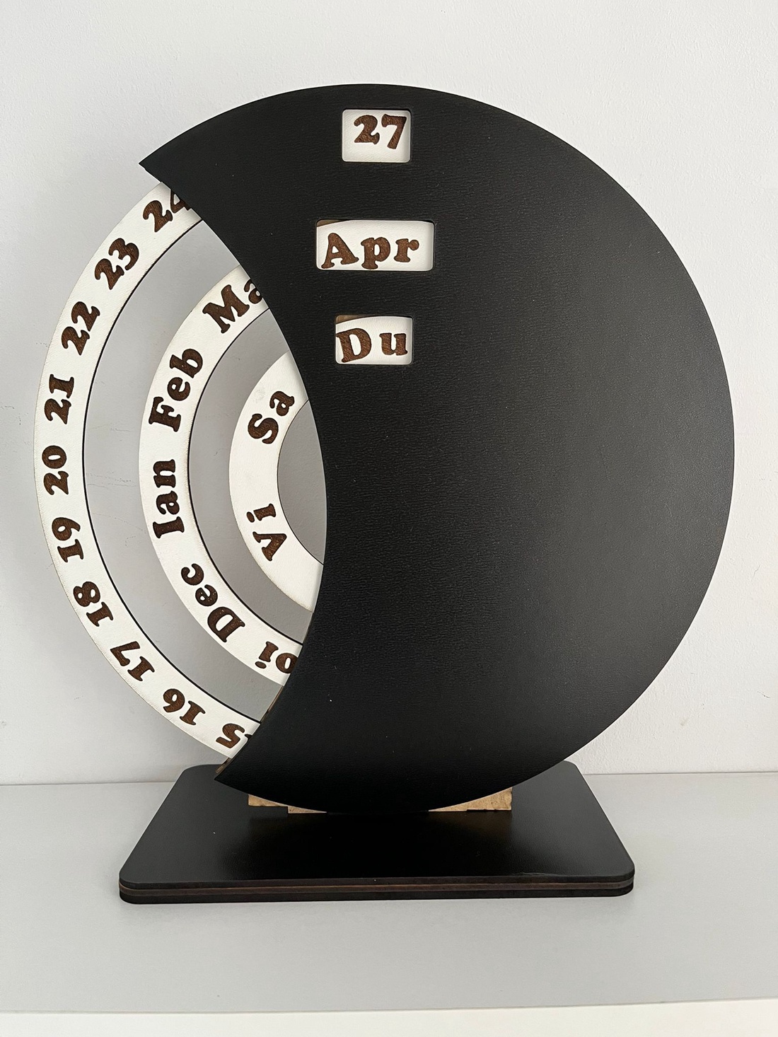 Blank Calendar Perpetuu pentru decorare cu puncte Mandala - casă & stil de viață - accesorii pentru decorat casa - decorațiuni cu tematică spirituală - mandala - Artynos.ro Blank Calendar Perpetuu pentru decorare cu puncte Mandala - casă & stil de viață - accesorii pentru decorat casa - decorațiuni cu tematică spirituală - mandala - Artynos.ro