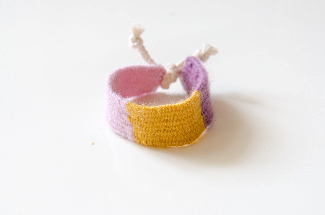 Teseti singur! Kit DIY - Brățară și semn de carte - diy - pregătește-ți singur - pachete diy, kituri - Artynos.ro