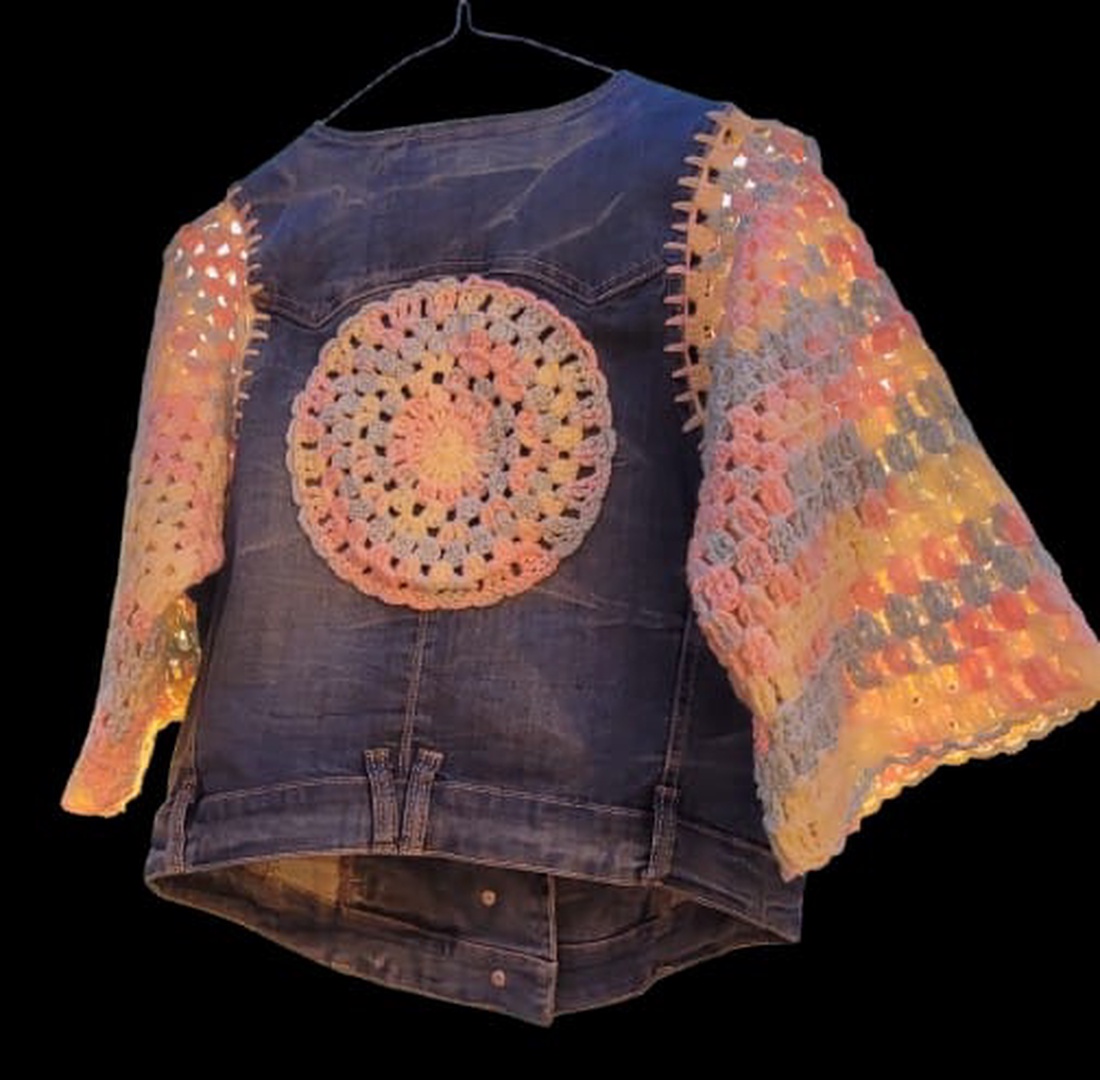 Jacheta denim - îmbrăcăminte și modă - haine bebeluși, haine copii - palton pentru copii, jachetă - Artynos.ro Jacheta denim - îmbrăcăminte și modă - haine bebeluși, haine copii - palton pentru copii, jachetă - Artynos.ro