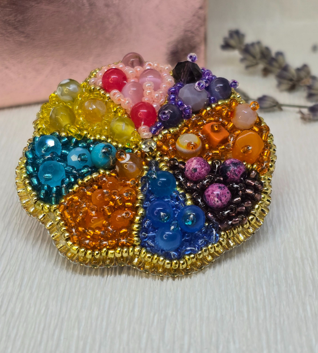 Broșă handmade  Rainbow Bloom Brooch - bijuterii - broșă, insigne - insigne - Artynos.ro