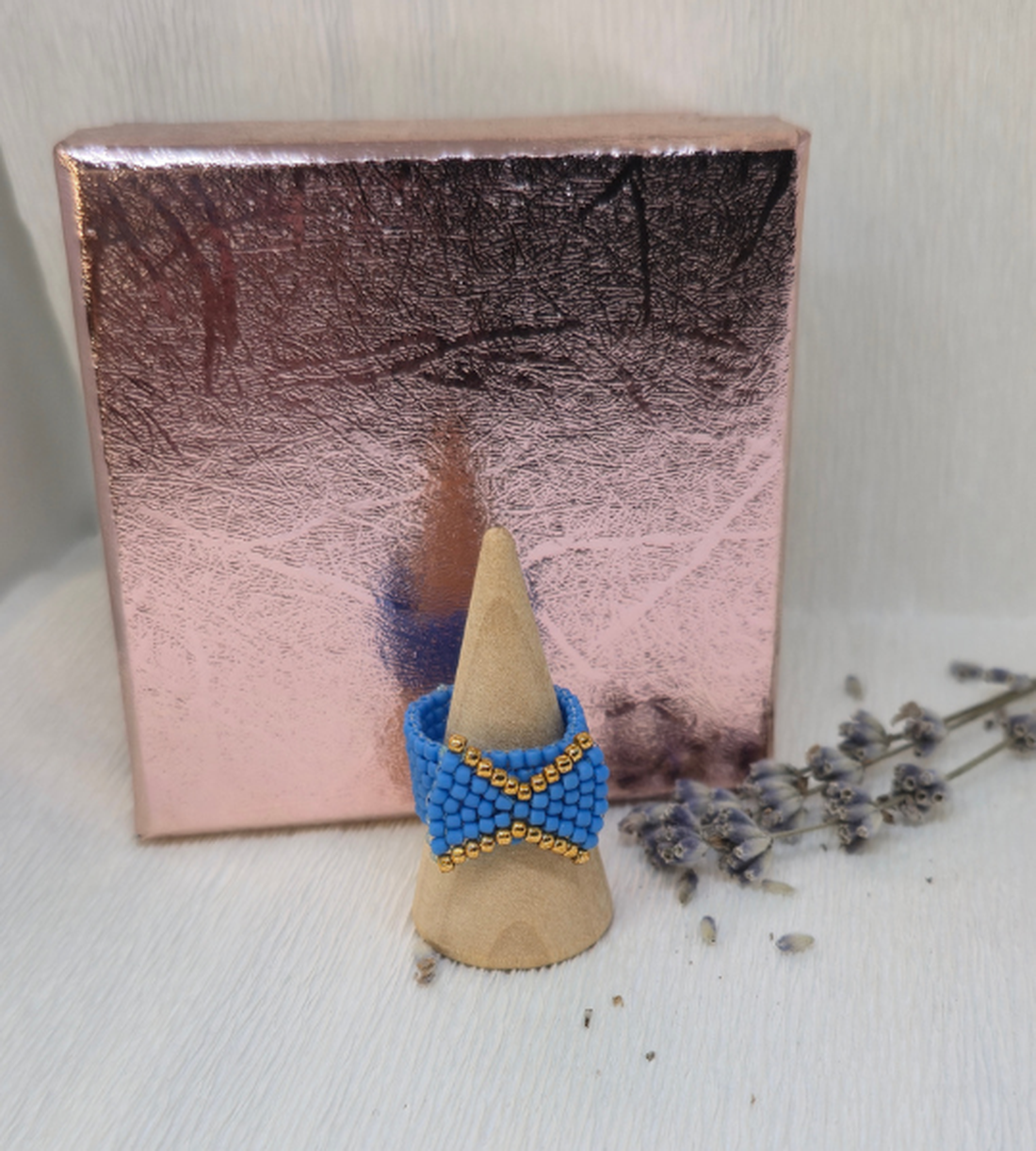 Inel handmade Blue Royal Touch - bijuterii - inele - inele rotunde - Artynos.ro Inel handmade Blue Royal Touch - bijuterii - inele - inele rotunde - Artynos.ro