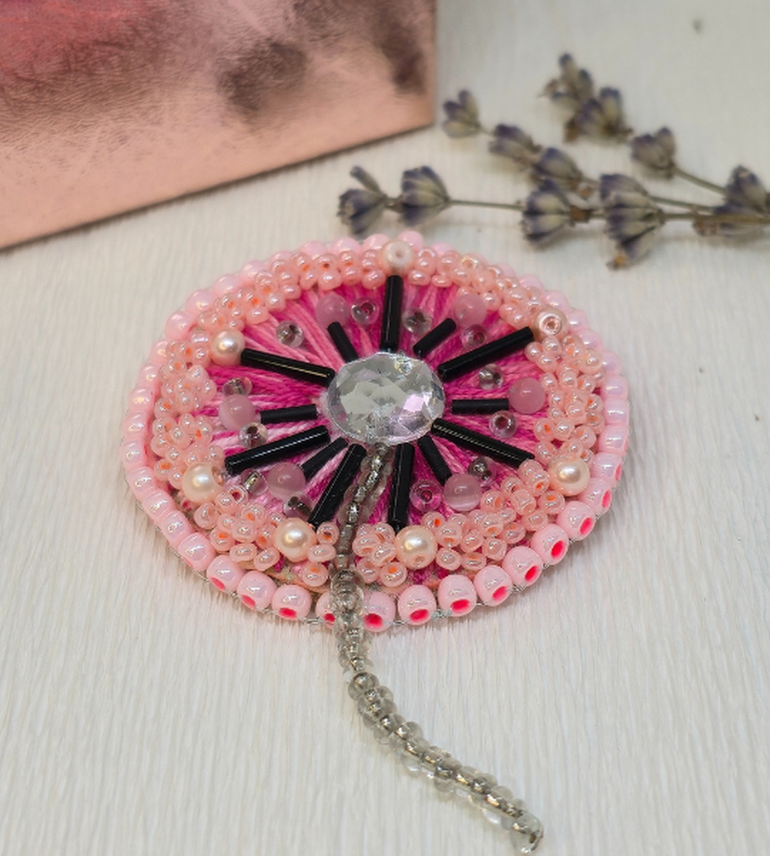 Broșă handmade Coral Sunset - accessorii și unelte - broșă, cerc, încuietoare - Artynos.ro Broșă handmade Coral Sunset - accessorii și unelte - broșă, cerc, încuietoare - Artynos.ro