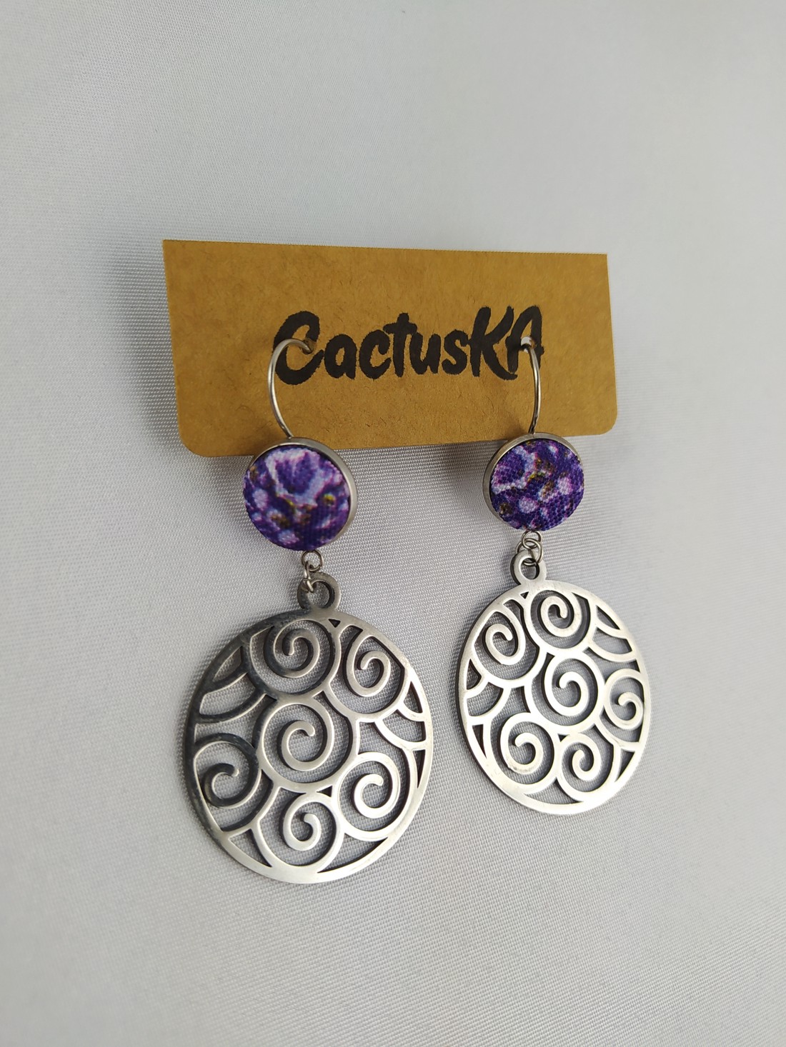 Cercei spirală lavanda - - Artynos.ro Cercei spirală lavanda - - Artynos.ro