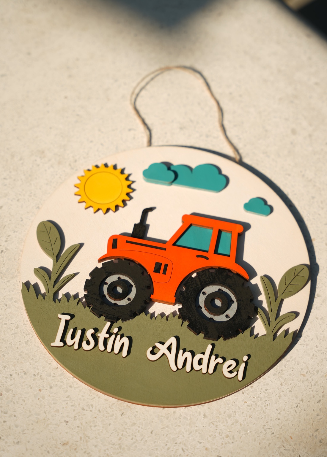 Plachetă decorativă cu nume - decor de sărbători - decorațiuni de paște - alte creații de paște - Artynos.ro