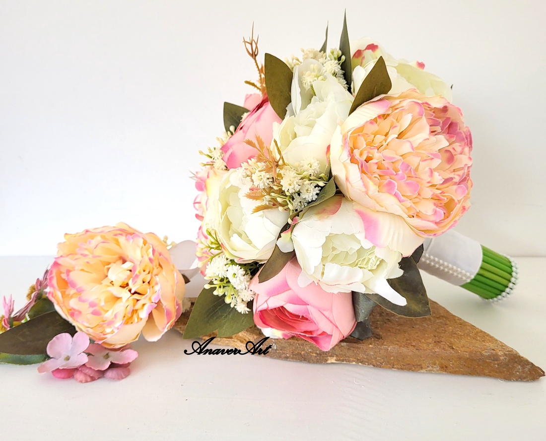 Buchet de mireasa cu cocarda mire - accesorii nuntă - buchet mireasă - Artynos.ro Buchet de mireasa cu cocarda mire - accesorii nuntă - buchet mireasă - Artynos.ro